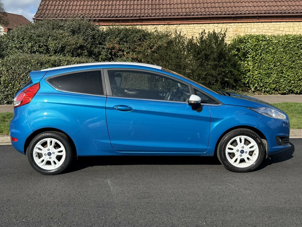 Ford Fiesta 1.3 Zetec Blue Edition 201766 MC66FUJ Blue #3