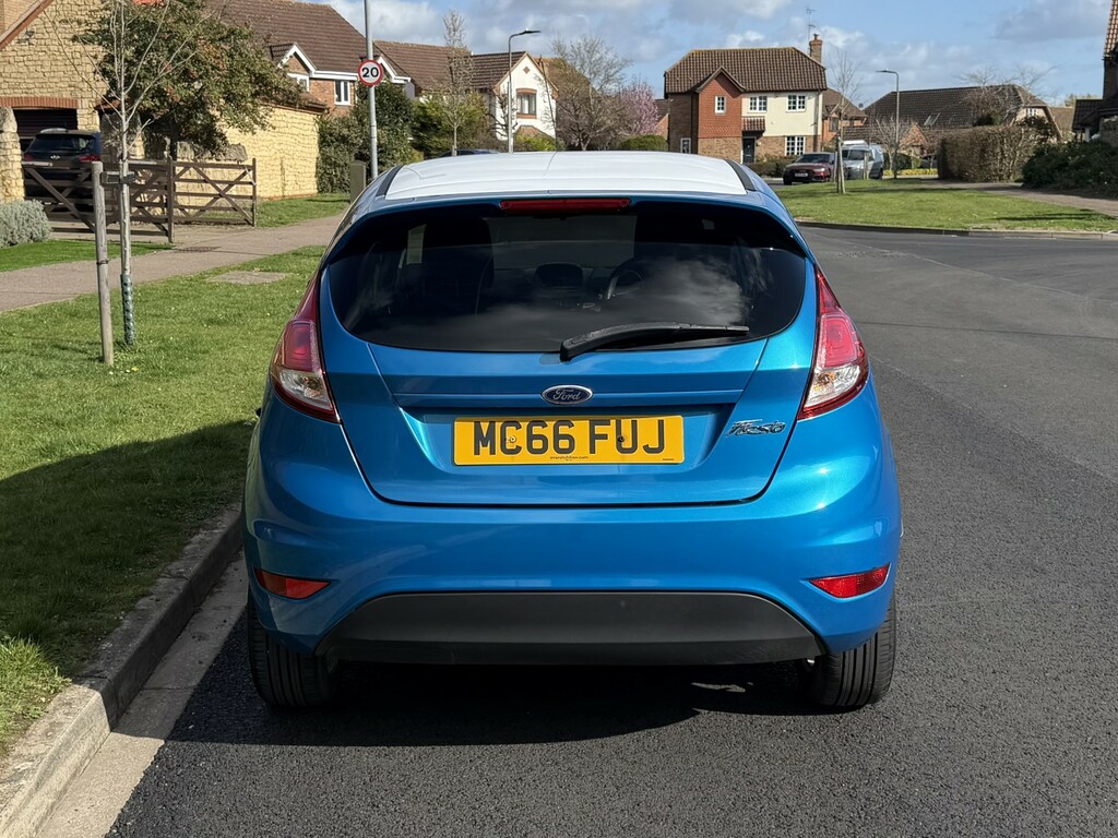 Ford Fiesta 1.3 Zetec Blue Edition 201766 MC66FUJ Blue #5