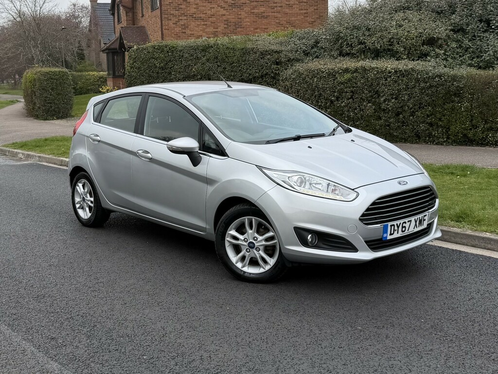 Ford Fiesta 1.3 Zetec 201767 Silver