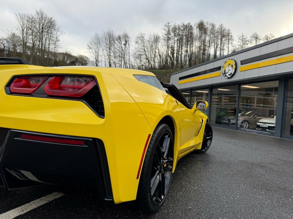 Chevrolet Corvette Se Red #18