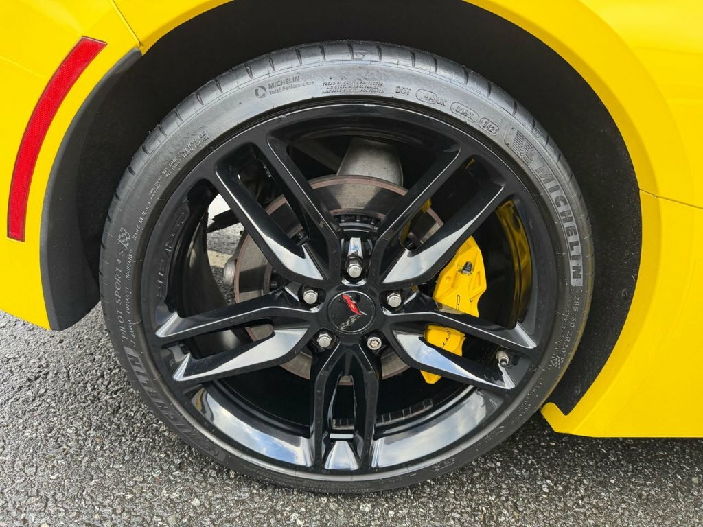 Chevrolet Corvette Se Red #28