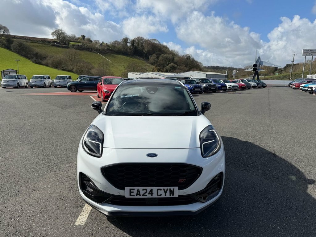 Ford Puma 1L St White