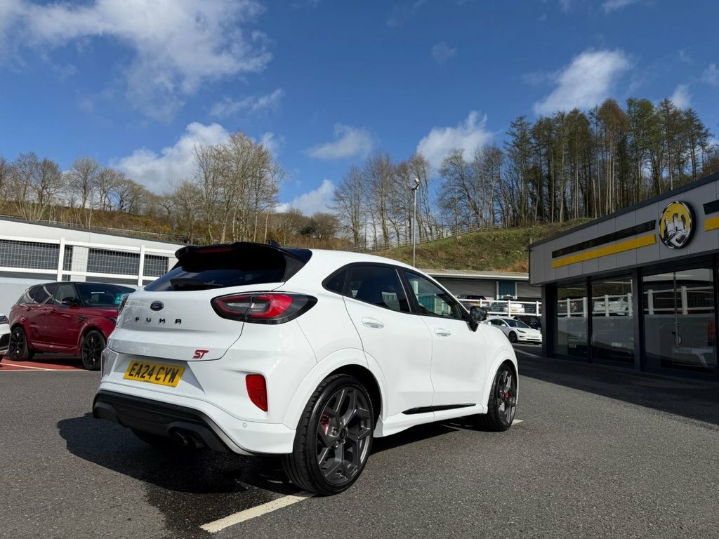 Ford Puma 1L St EA24CYW White #3