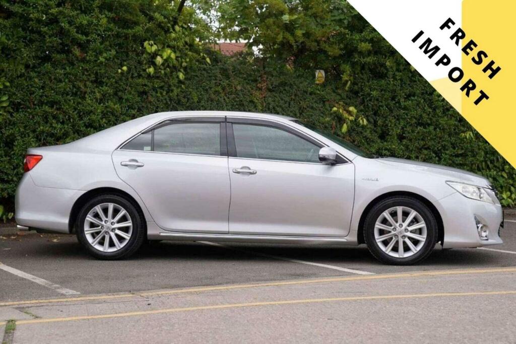 Toyota Camry Saloon 2.5 G-package Hybrid 201212 Silver #2