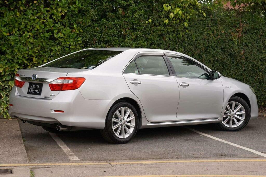 Toyota Camry Saloon 2.5 G-package Hybrid 201212 Silver #3