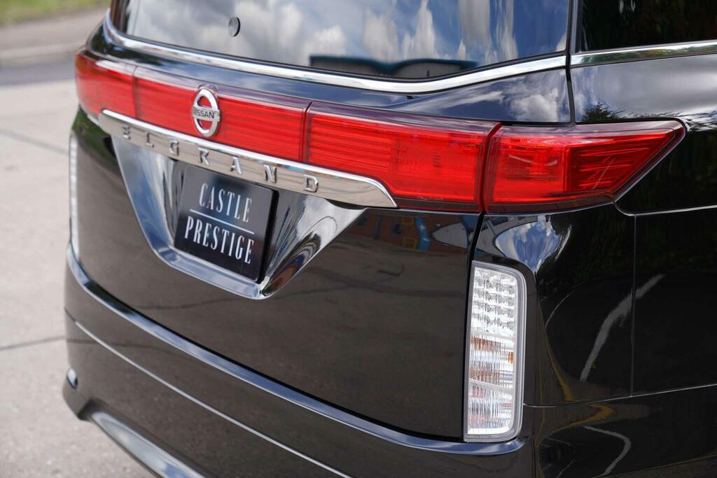 Nissan Elgrand Mpv 2.5 Highway Star 8 Seats 201160 Black #5