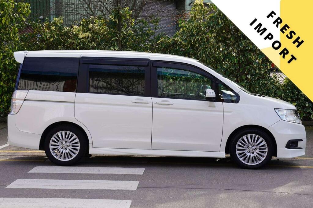 Honda StepWagon Mpv Spada S 8 Seats 201060 White #2