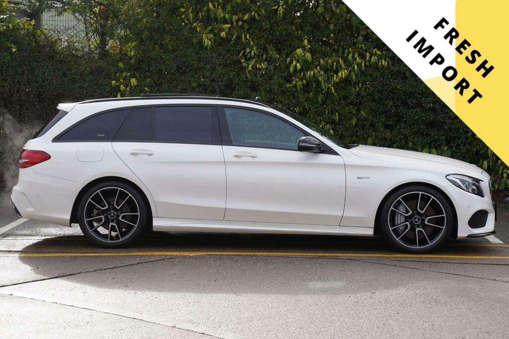 Mercedes-Benz C Class Estate 3.0 C43 V6 Amg Premium G-tronic 4Matic E IMP617 White #2