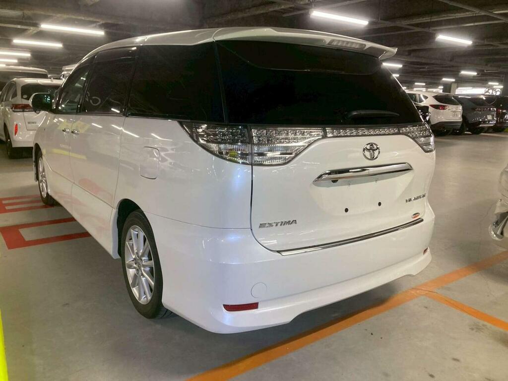 Toyota Estima Mpv 3.5 V6 Aeras G Edition 7 Seats 201111 White #3