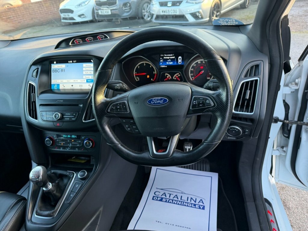 Ford Focus 2L St-3 GGZ1775 White #4