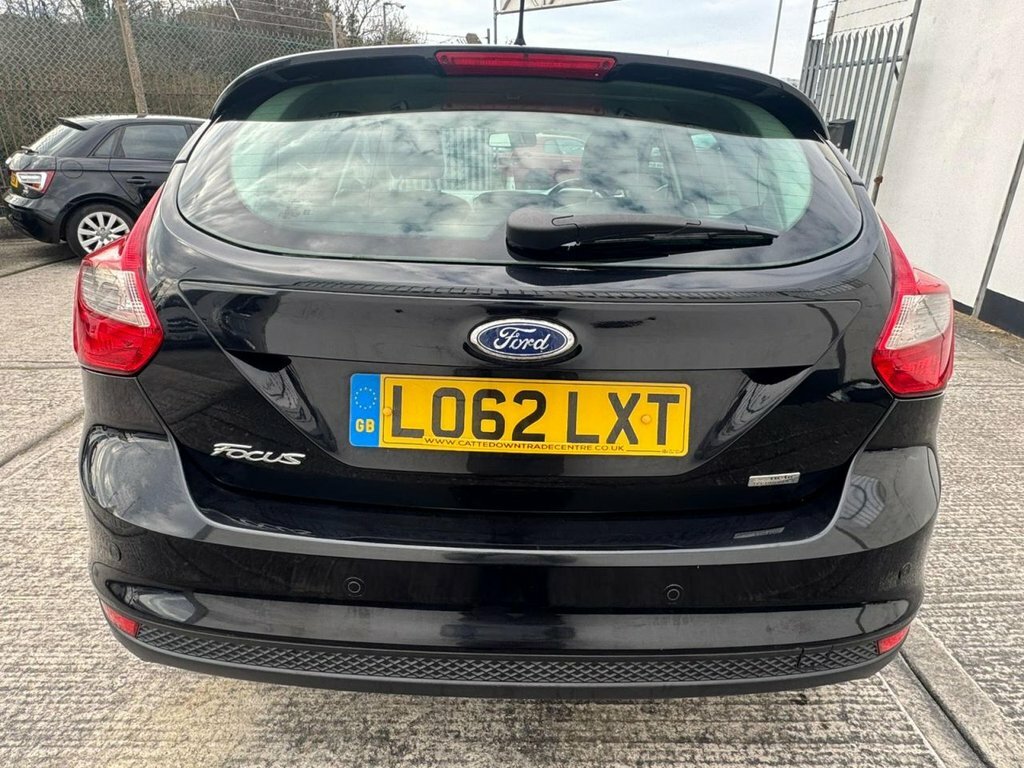 Ford Focus 1.6L Titanium X LO62LXT Black #4