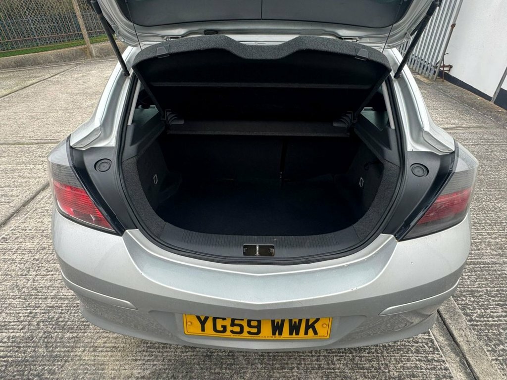 Vauxhall Astra 1.6L Design YG59WWK Silver #5
