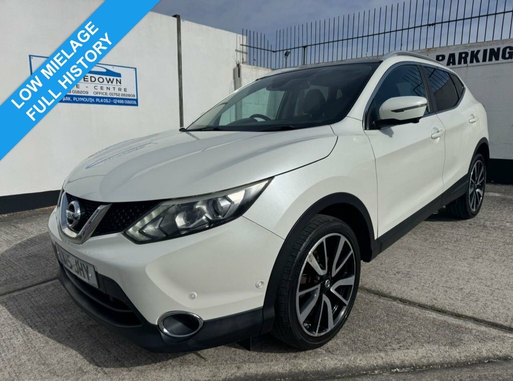 Nissan Qashqai 1.6L Tekna White