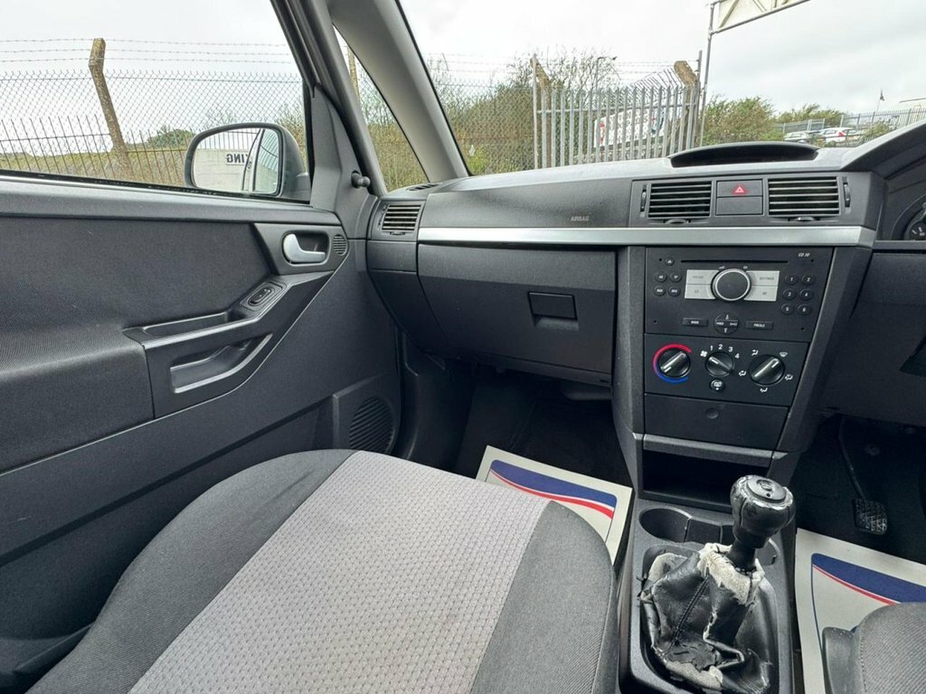Vauxhall Meriva 1.4I 16V Breeze Silver #20