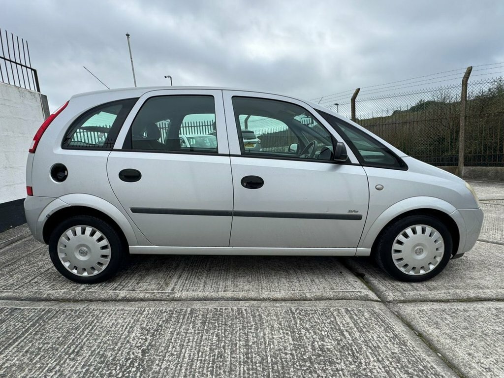 Vauxhall Meriva 1.4I 16V Breeze Silver #9