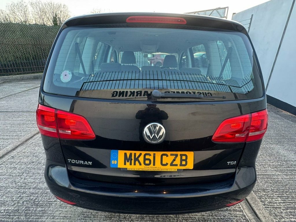 Volkswagen Touran 1.6L S MK61CZB Black #4