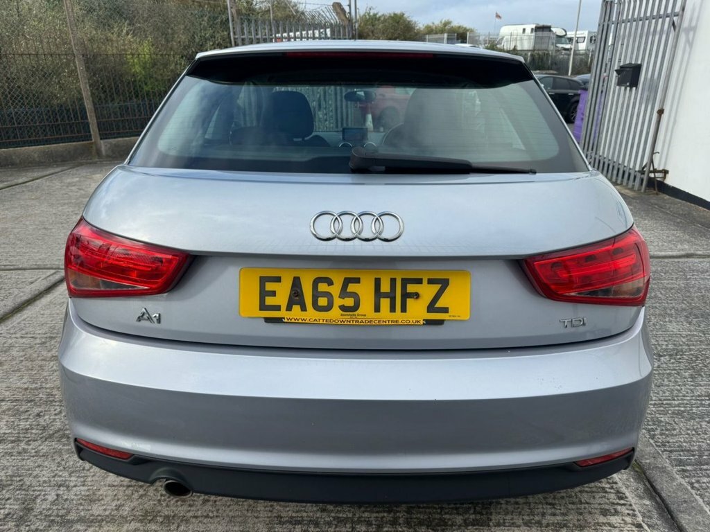Audi A1 1.6L Sport EA65HFZ Silver #4