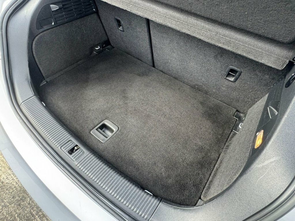 Audi A1 1.6L Sport EA65HFZ Silver #6