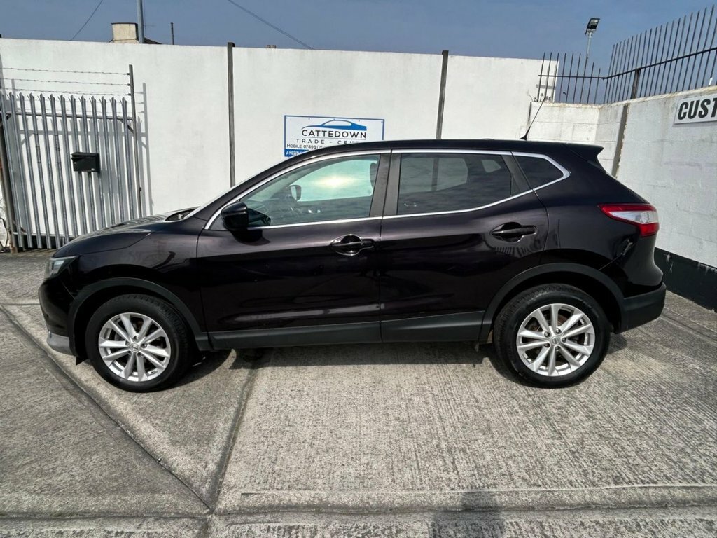 Nissan Qashqai 1.6L Acenta Premium DV64OGD Black #2