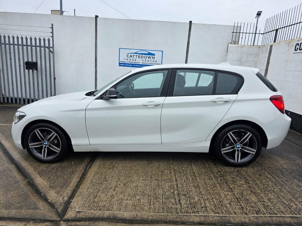 BMW 1 Series 2L Sport YE14LSY White #2