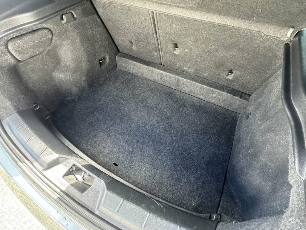 Volvo V40 1.6L R-design S70MKL Grey #6