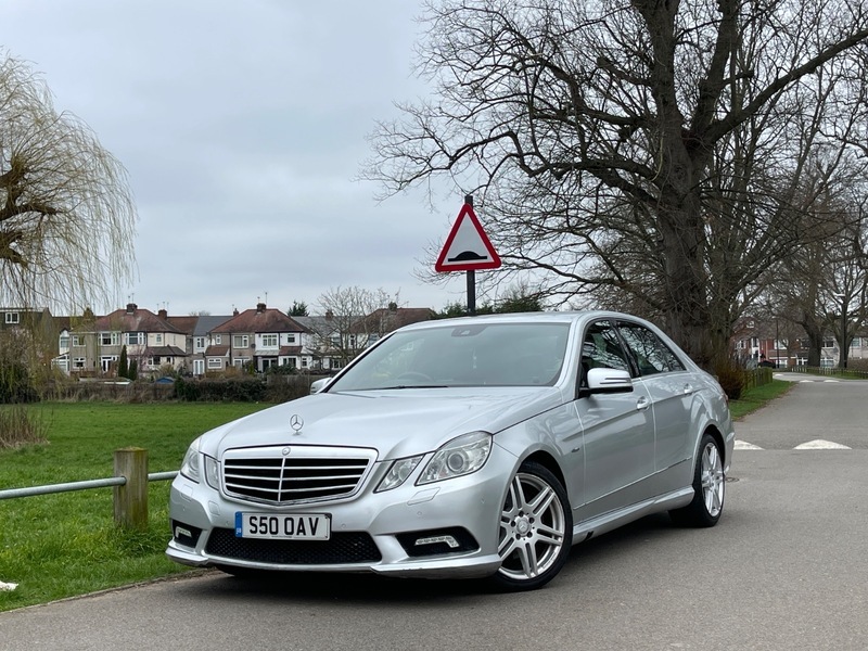 Mercedes-Benz E Class E350 Cdi Blueefficiency Sport S50OAV Silver #2