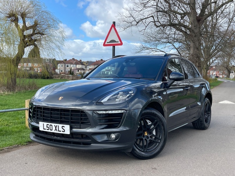 Porsche Macan D S Pdk L50XLS Black #2