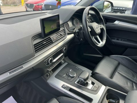 Audi Q5 2.0 Tdi 40 HJ68NUB Grey #2