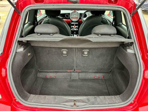 Mini Hatch 1.6 John Cooper Red #6