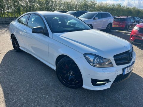 Mercedes-Benz C Class 1.8 C180 Blueefficiency White
