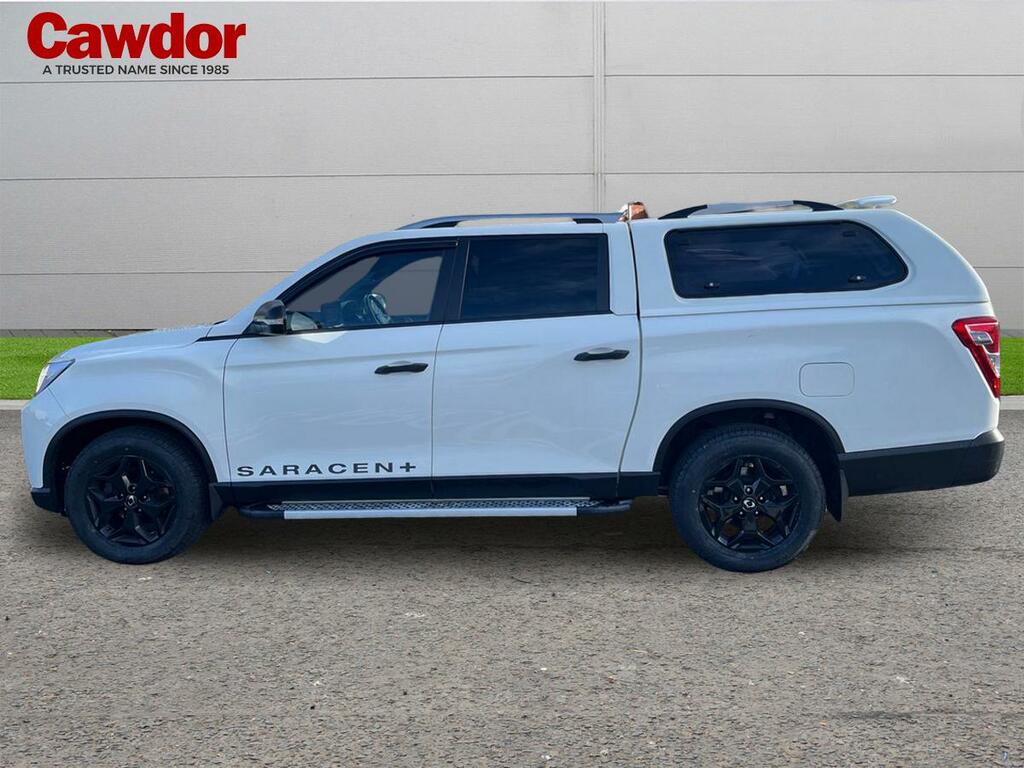 SsangYong Musso Saracen Cab CV24HJF White #6