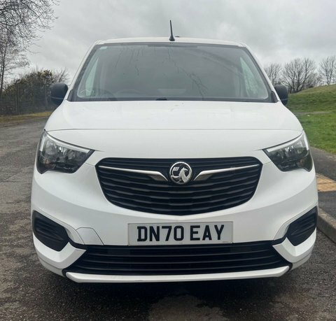 Vauxhall Combo 1.5 Combo 2300 DN70EAY White #2