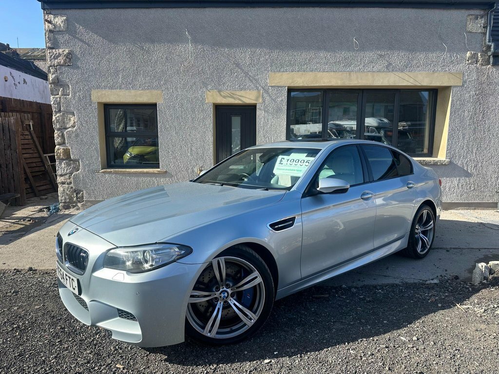 BMW M5 Saloon Blue