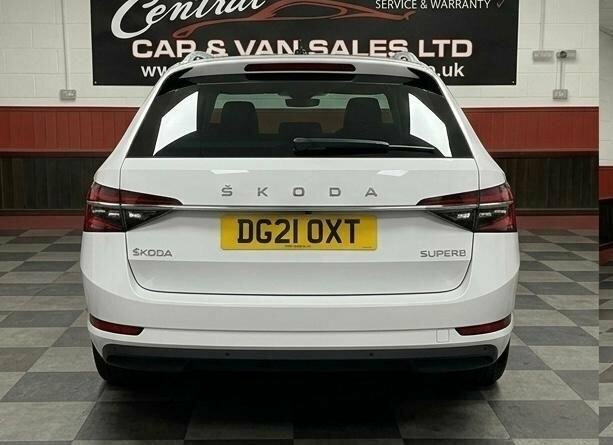 Skoda Superb 2L Se L DG21OXT White #3