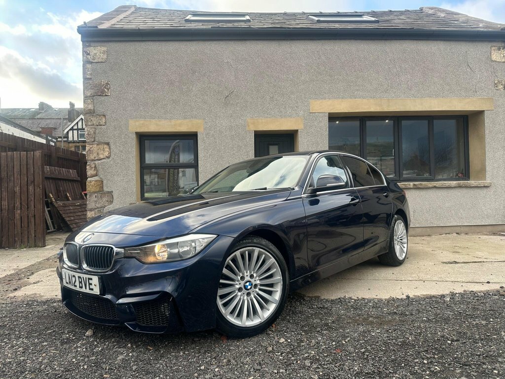 BMW 3 Series 2L Luxury Blue