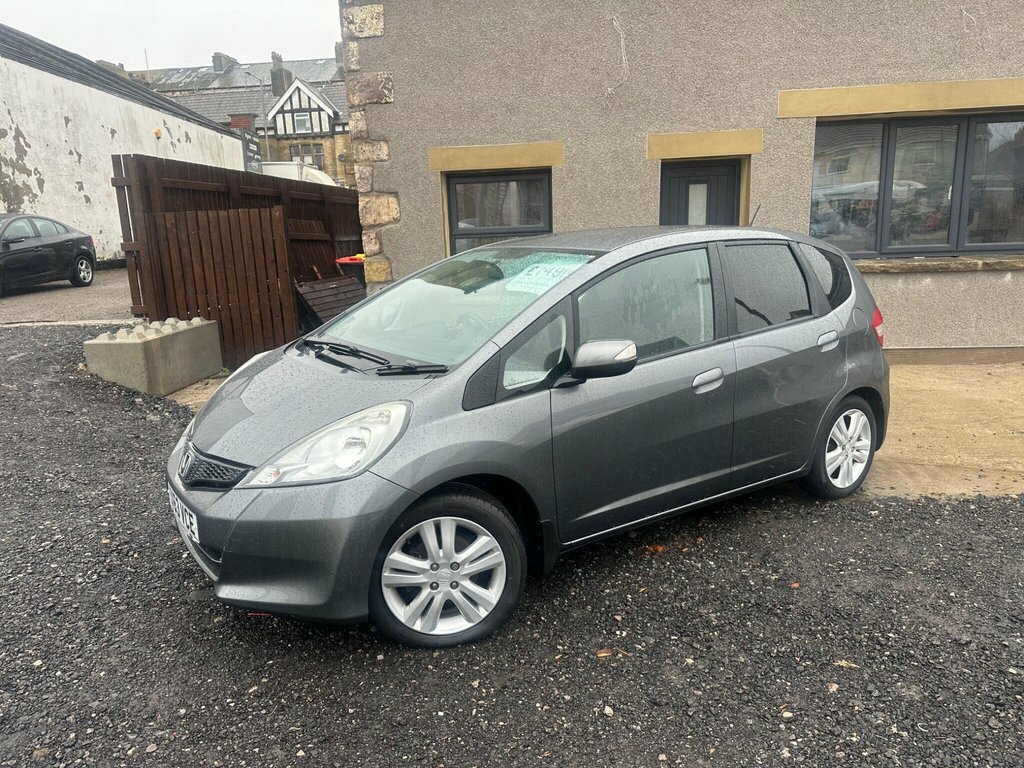 Honda Jazz 1.4L Es Plus Grey