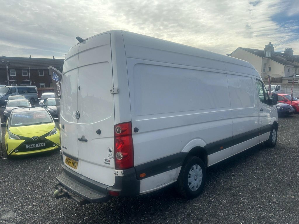 Volkswagen Crafter 2L Cr35 GK67YWU White #3