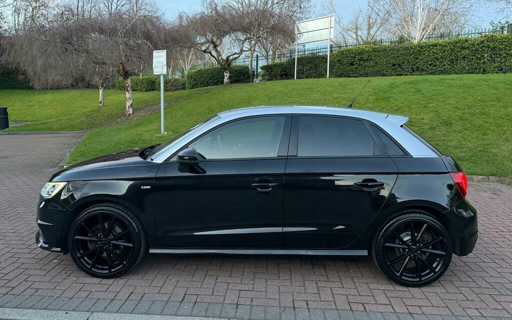 Audi A1 1.4 Tfsi Cod Black Edition Sportback S Tronic Euro GK67PJX Black #5