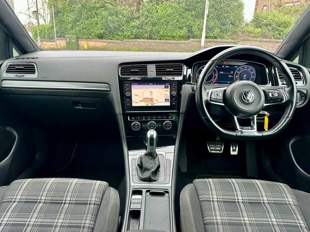 Volkswagen Golf 2.0 Tdi Bluemotion Tech Gtd Hatchback D EO67PHV Grey #2