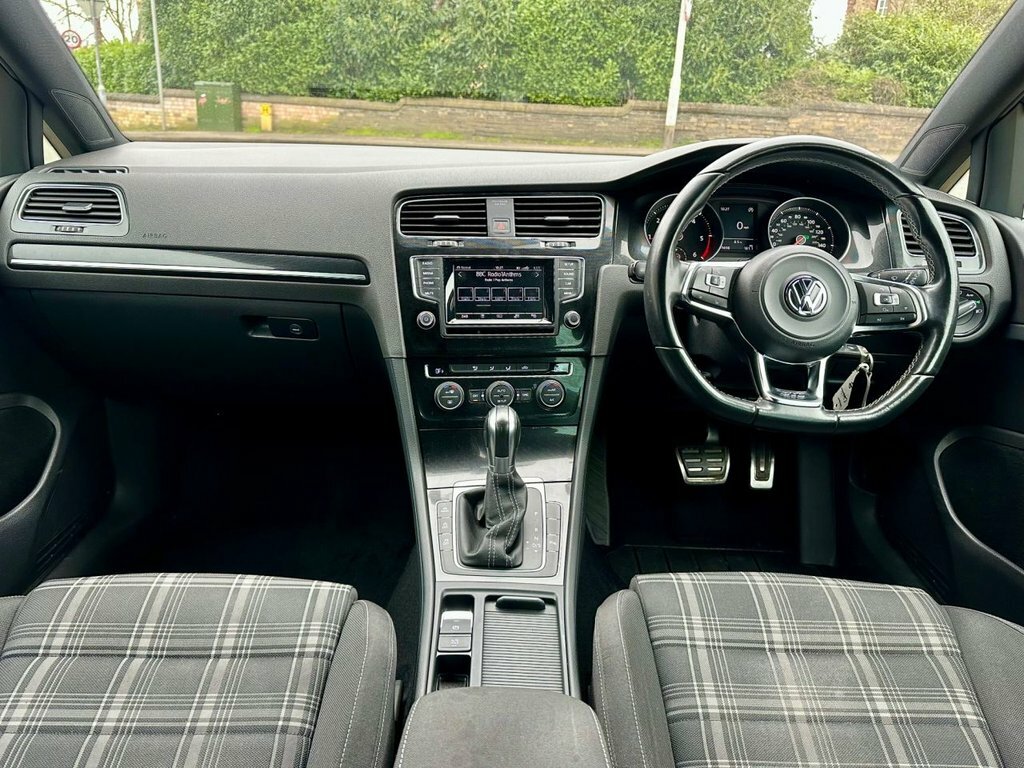 Volkswagen Golf 2.0 Tdi Bluemotion Tech Gtd Hatchback D ND14JZM Grey #2