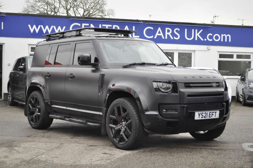 Land Rover Defender 3.0 Hard Top 4Wd Dr Black