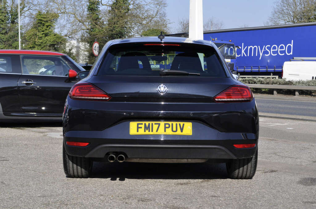 Volkswagen Scirocco 2.0 Scirocco Gt Bluemotion Technology Tddi Semi-au Black #2
