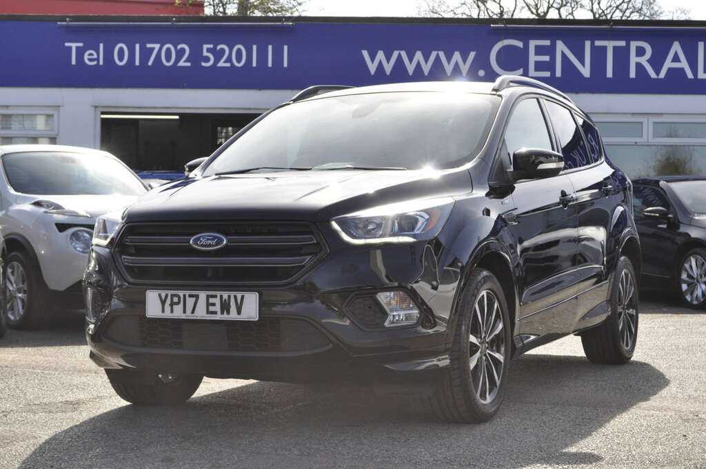 Ford Kuga 1.5 Kuga St-line Tdci YP17EWV Black #4