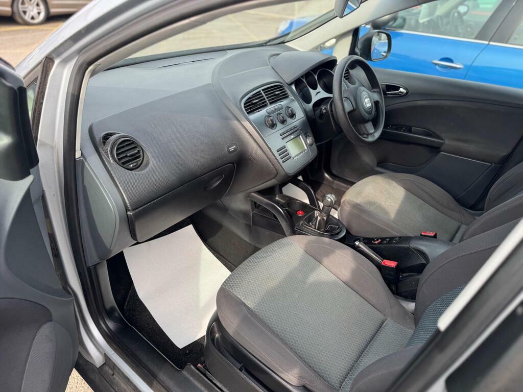 Seat Altea XL 1.9 Tdi Stylance Dsg Black #14