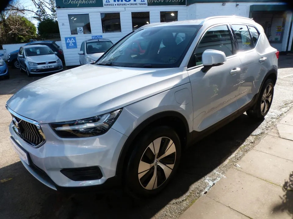 Volvo XC40 1.5H T4 Recharge Inscription  Silver #4