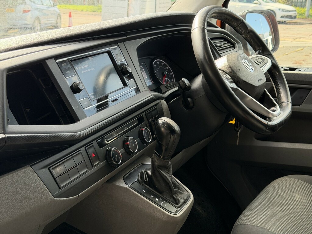 Volkswagen Transporter 2.0 Tdi T32 Startline DV20TCJ Orange #5