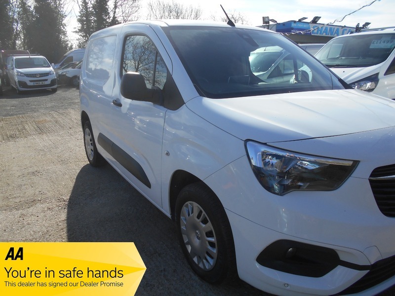 Vauxhall Combo 2020 L1h1 2000 Sportive DL20EFY White #2