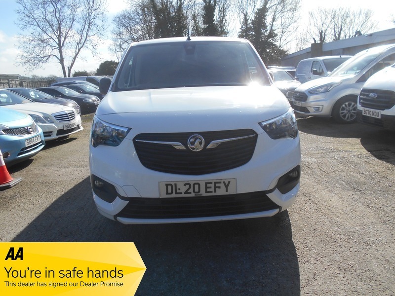 Vauxhall Combo 2020 L1h1 2000 Sportive White