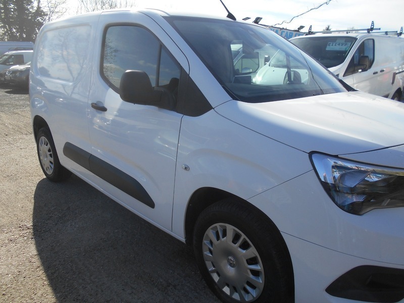 Vauxhall Combo 2020 L1h1 2000 Sportive DL20EFY White #6
