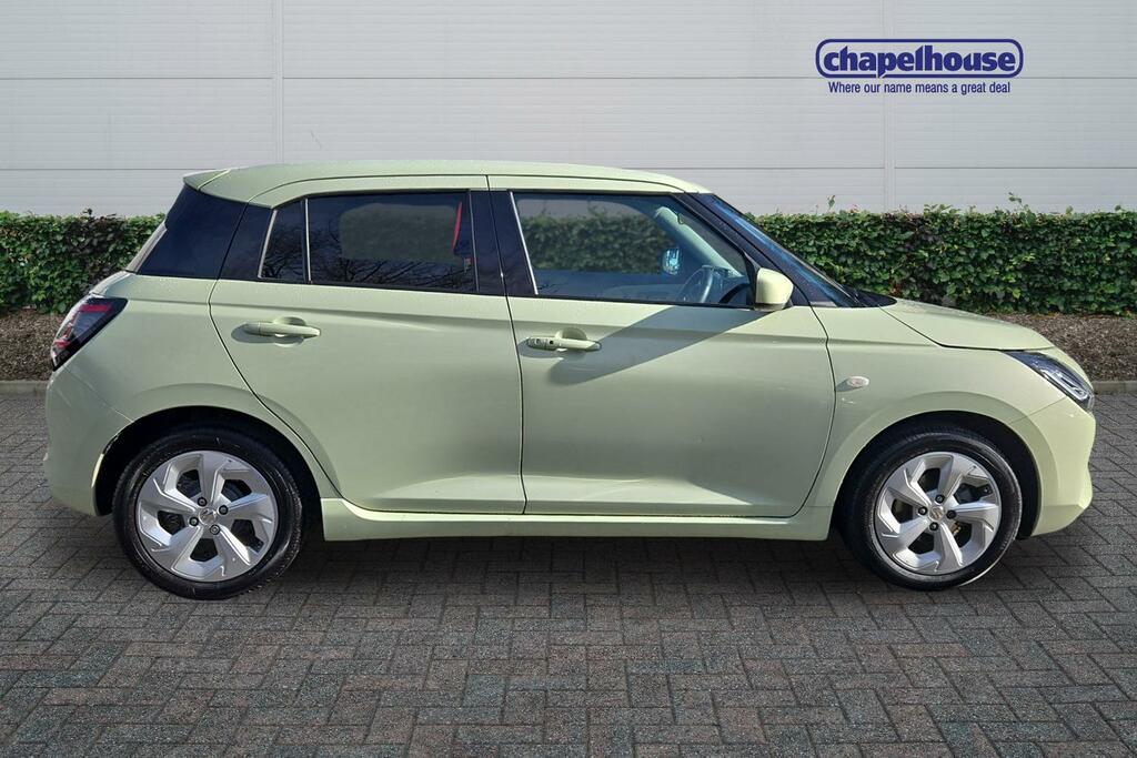 Suzuki Swift Motion Mhev 1.2 PE74ZJN Yellow #2